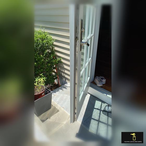 Alpha Locks and Safe locksmith in Hastings-on-Hudson, NY