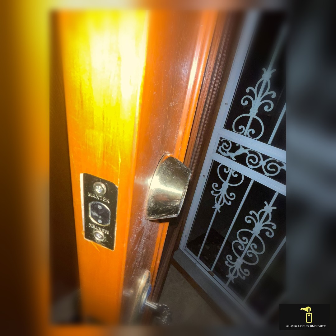 Commercial Lock Rekeying by Alpha Locks and Safe